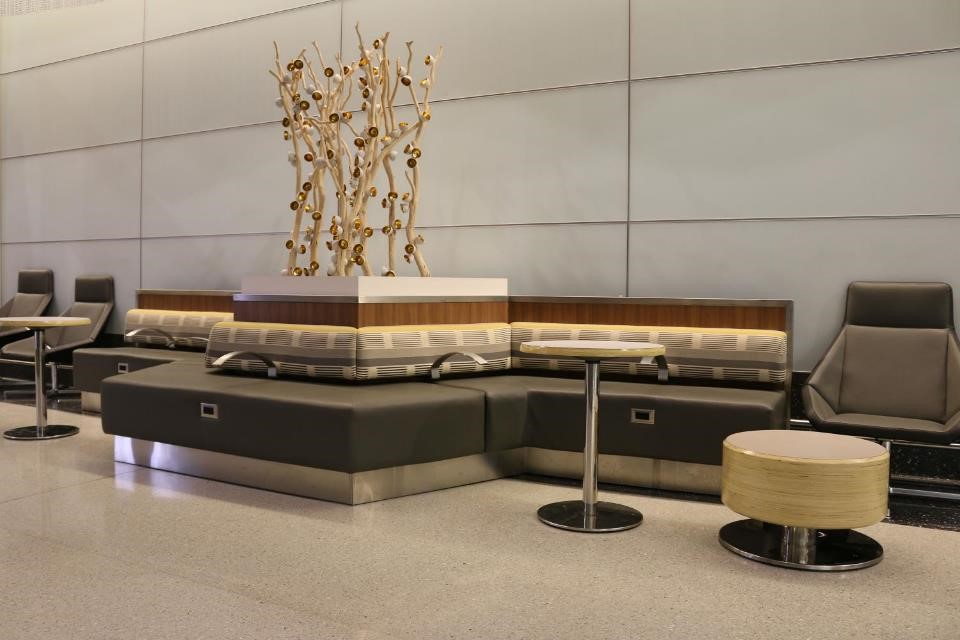 modern-corporate-lounge-gray-abstract-shape-booth-seating