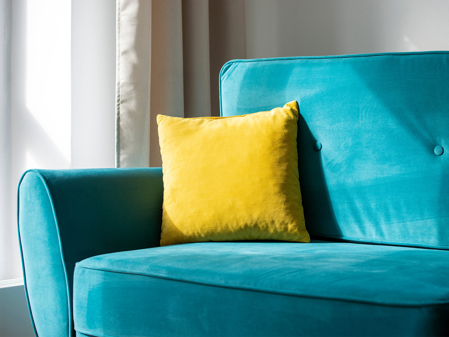 modern-blue-velvet-couch