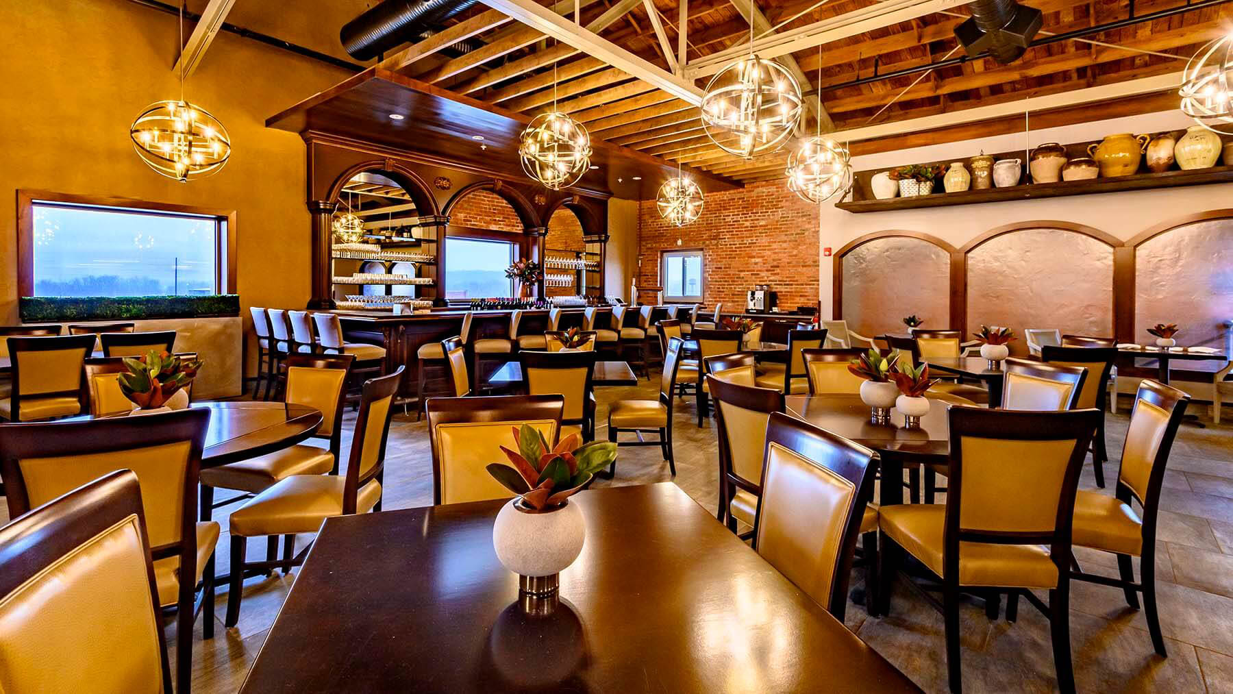 restaurant-dining-area-interior-with-seating